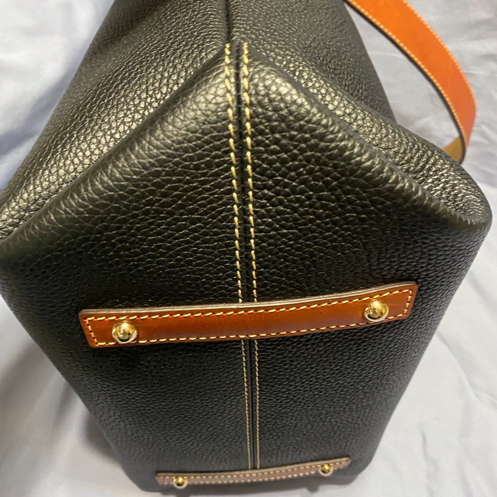 EUC Dooney & Bourke Pebble Grain Lg Black 30 Sac Hobo Shoulder Bag - Picture 5 of 12